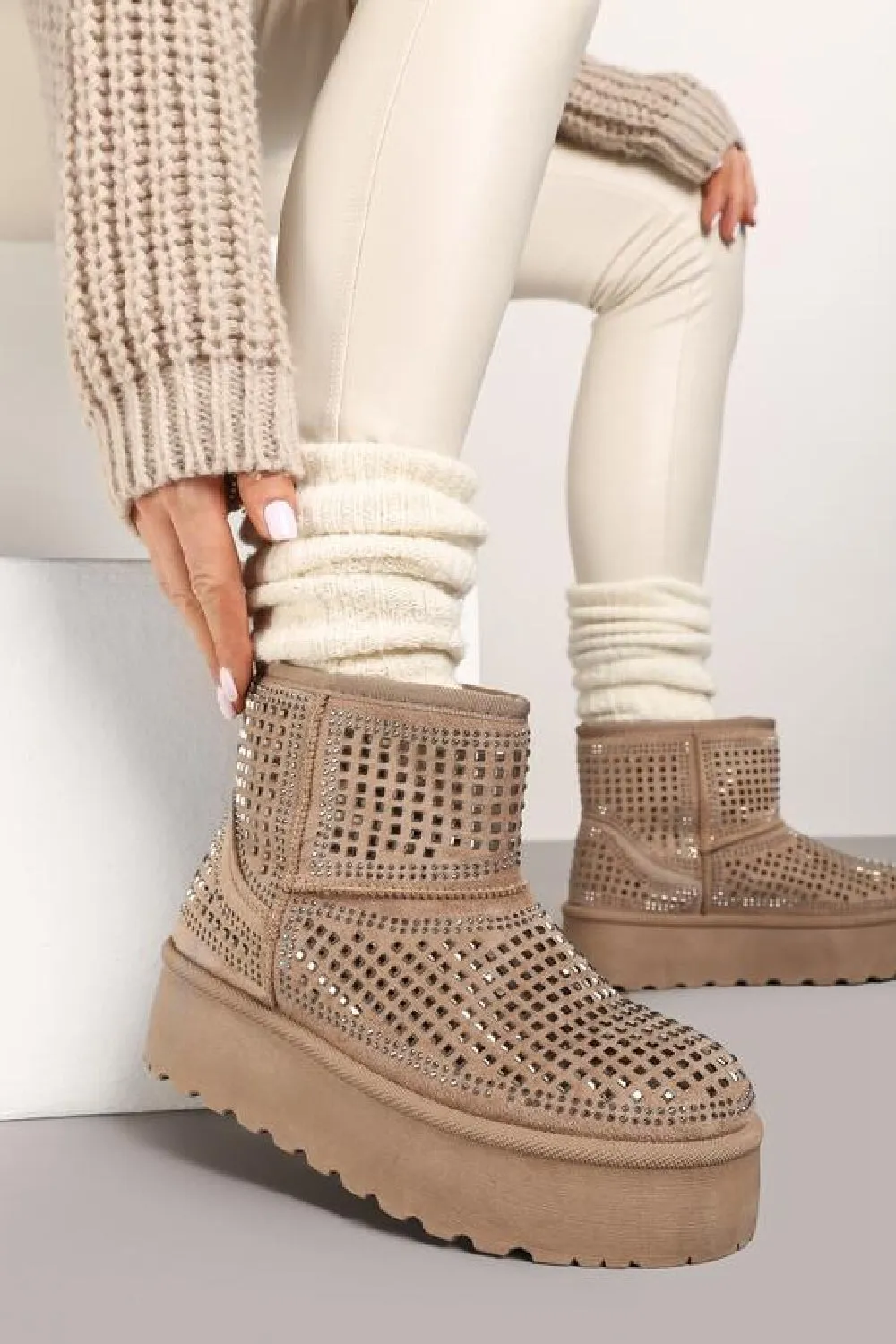 KHAKI ULTRA MINI SPARKLY FUR LINED CHUNKY PLATFORM SNOW BOOTS