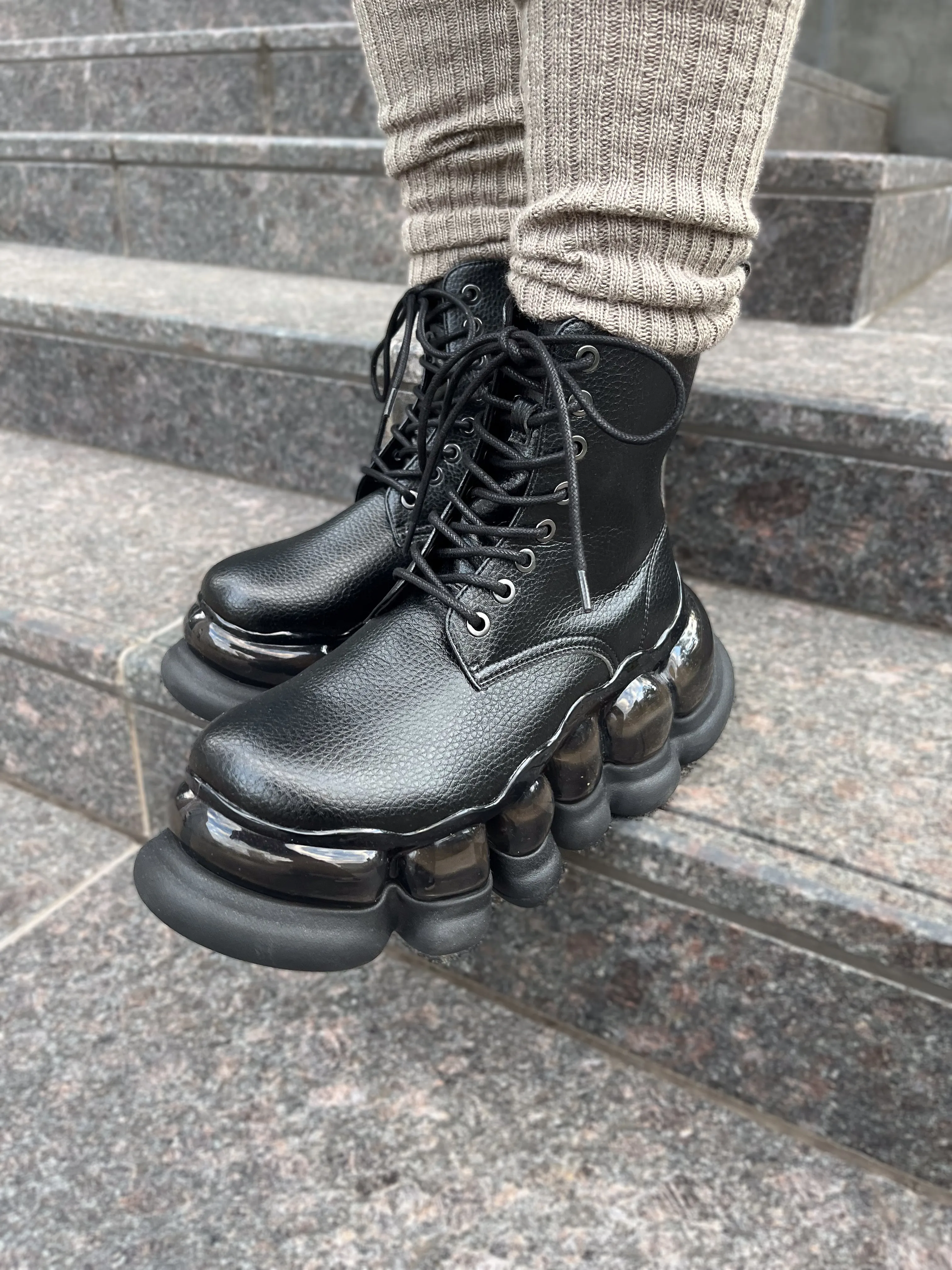 "Jewelry" Ark Eight Holes Boots / Black